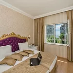 Ξενοδοχείο Santa Sophia - 3*