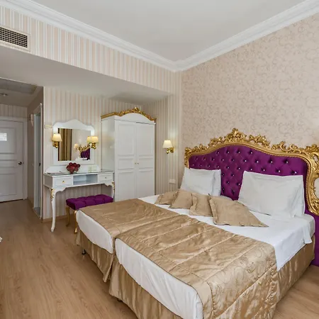 فندق Santa Sophia - 3*