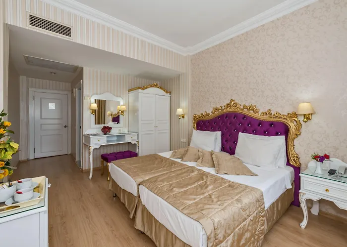 Hotel Santa Sophia - 3*